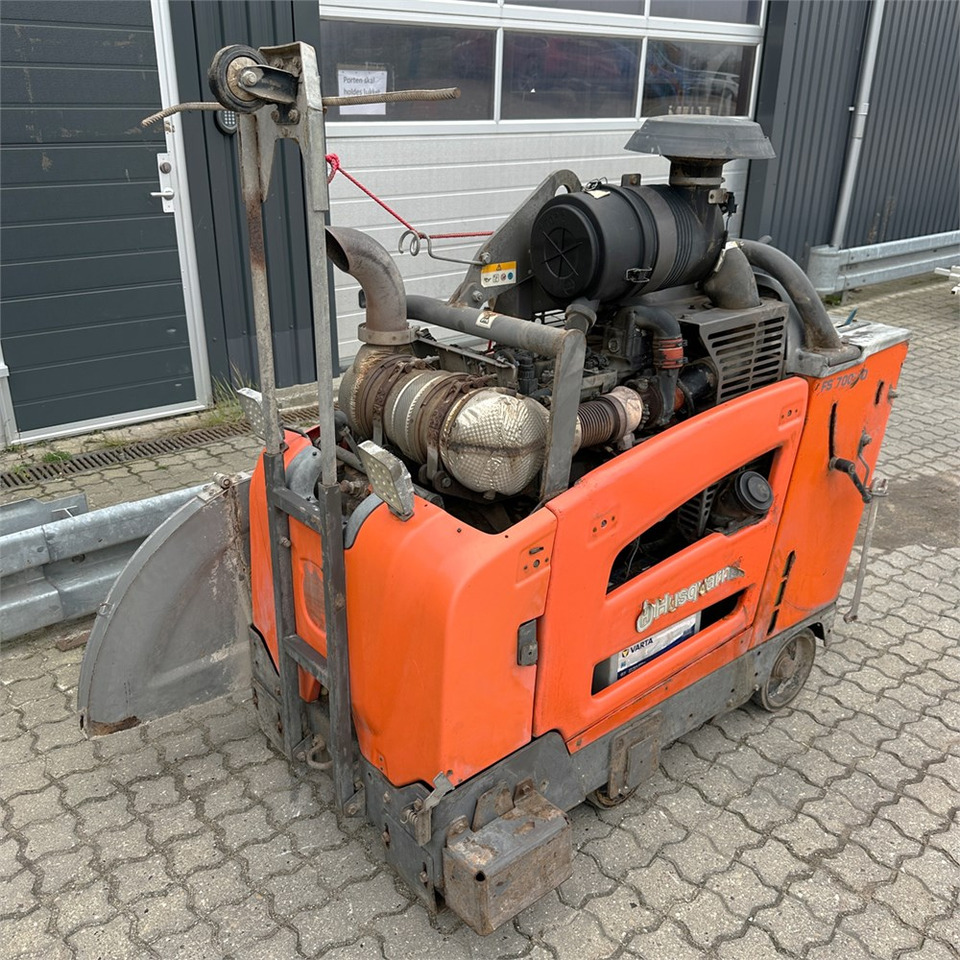 Husqvarna FS7000 D - Concrete equipment: picture 5 Husqvarna FS7000 D - Concrete equipment: picture 5