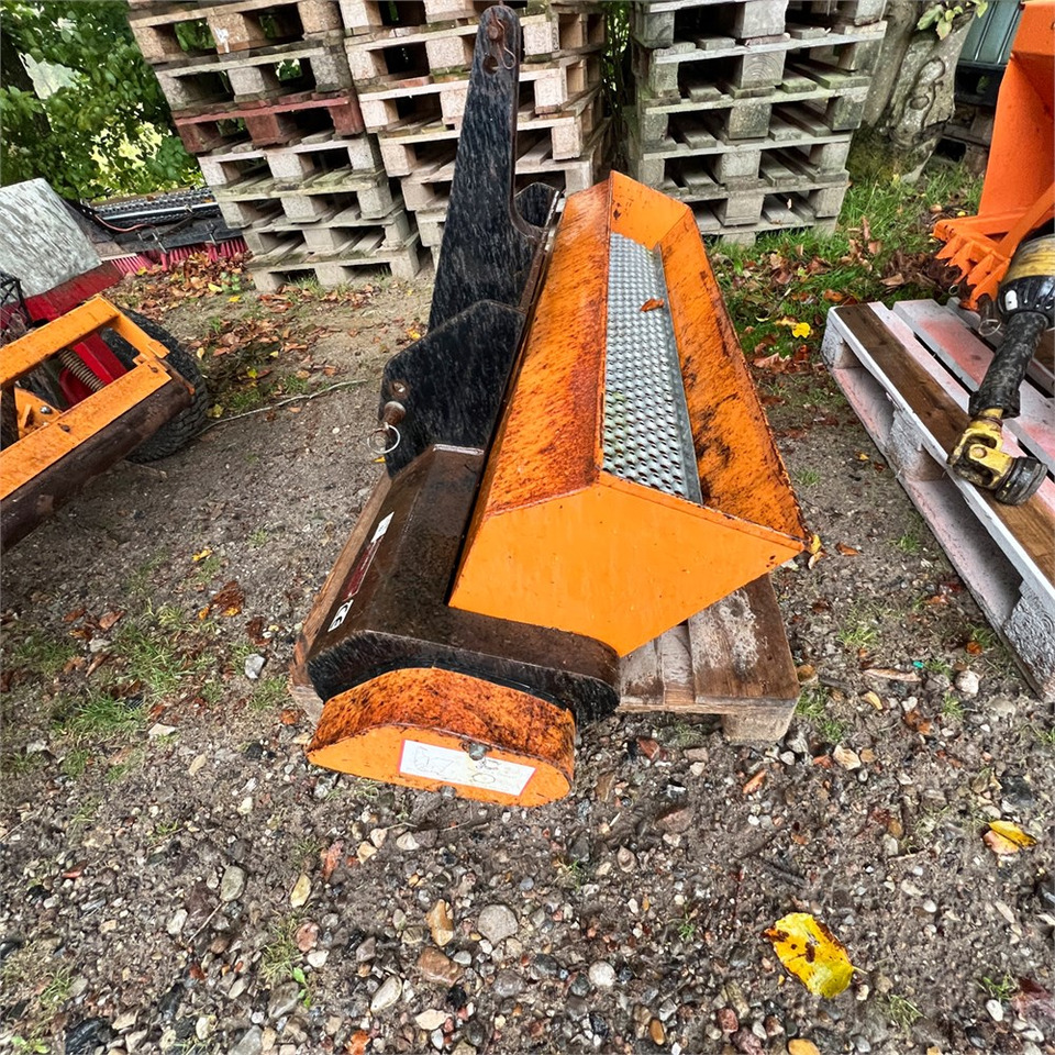 Hydromann 200G - Sand/ Salt spreader: picture 4 Hydromann 200G - Sand/ Salt spreader: picture 4