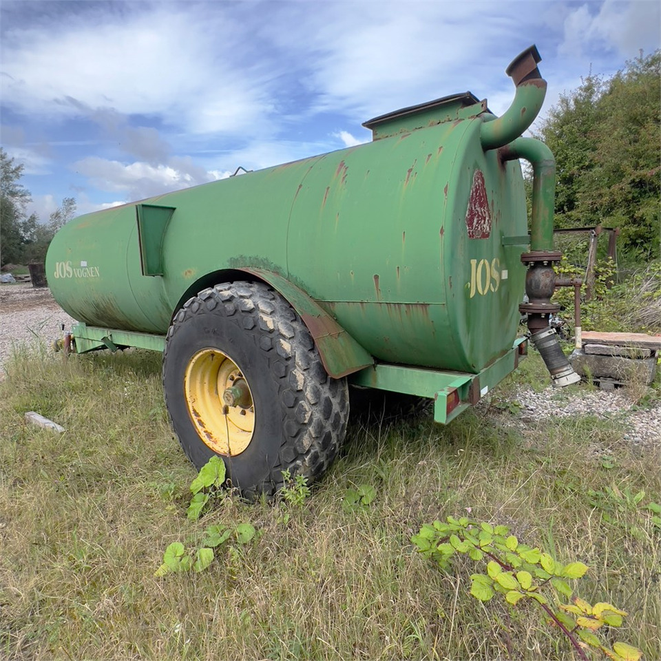 JOS 9 - Tanker trailer: picture 3 JOS 9 - Tanker trailer: picture 3