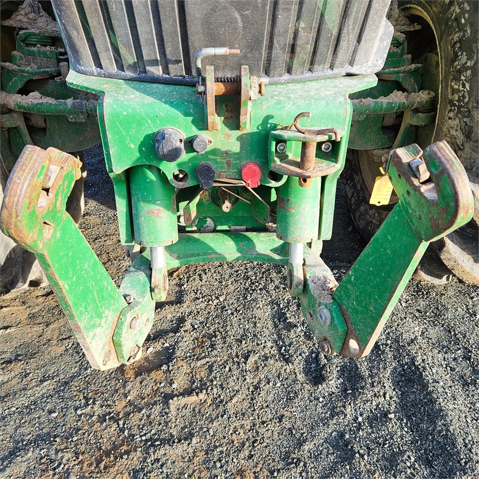 Farm tractor John Deere 7280 R: picture 11