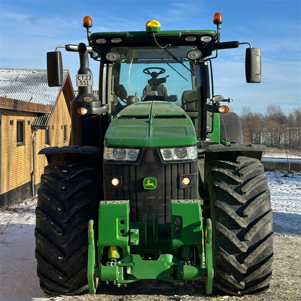 John Deere 8345R Ultimate - Farm tractor: picture 4 John Deere 8345R Ultimate - Farm tractor: picture 4