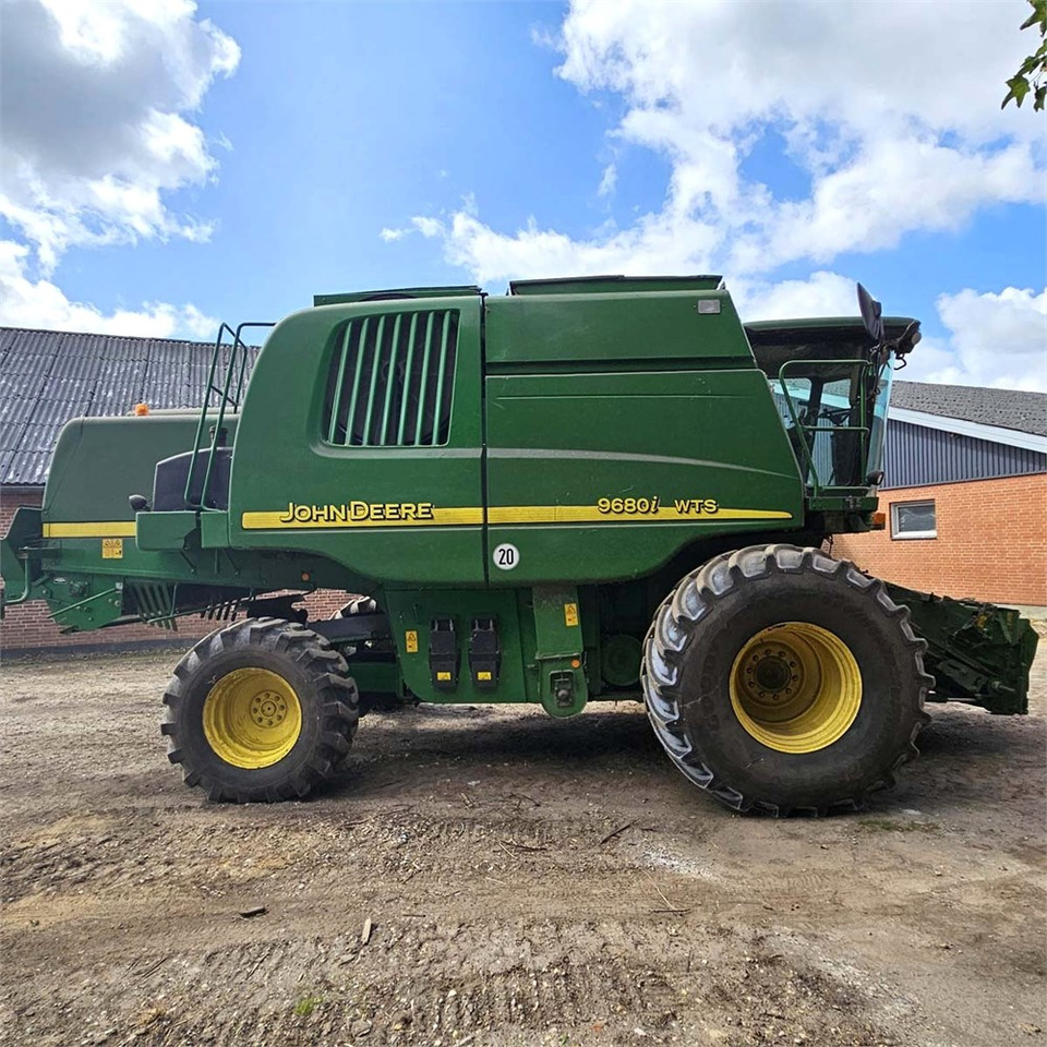 John Deere 9680i WTS - Harvester: picture 4 John Deere 9680i WTS - Harvester: picture 4