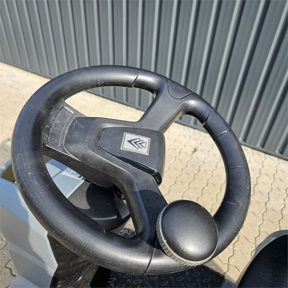 Scrubber dryer Kärcher Professional B 150R: picture 15
