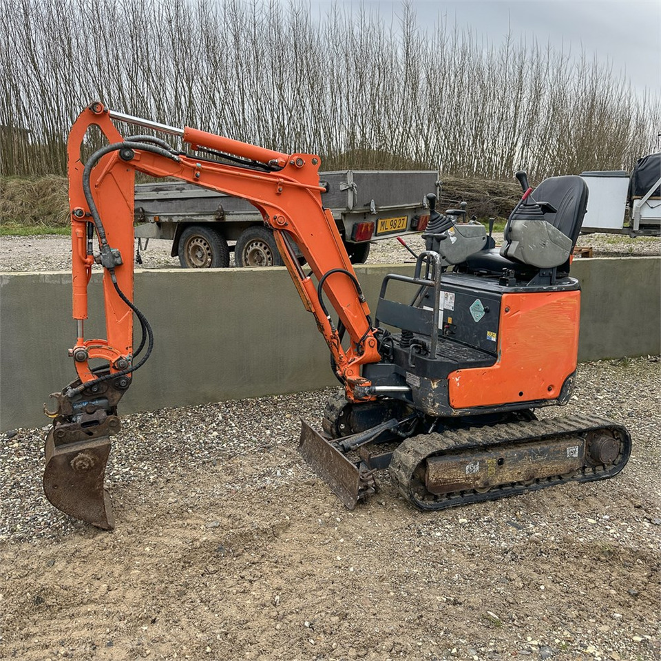 Kobelco SK10SR-2E - Mini excavator: picture 1 Kobelco SK10SR-2E - Mini excavator: picture 1