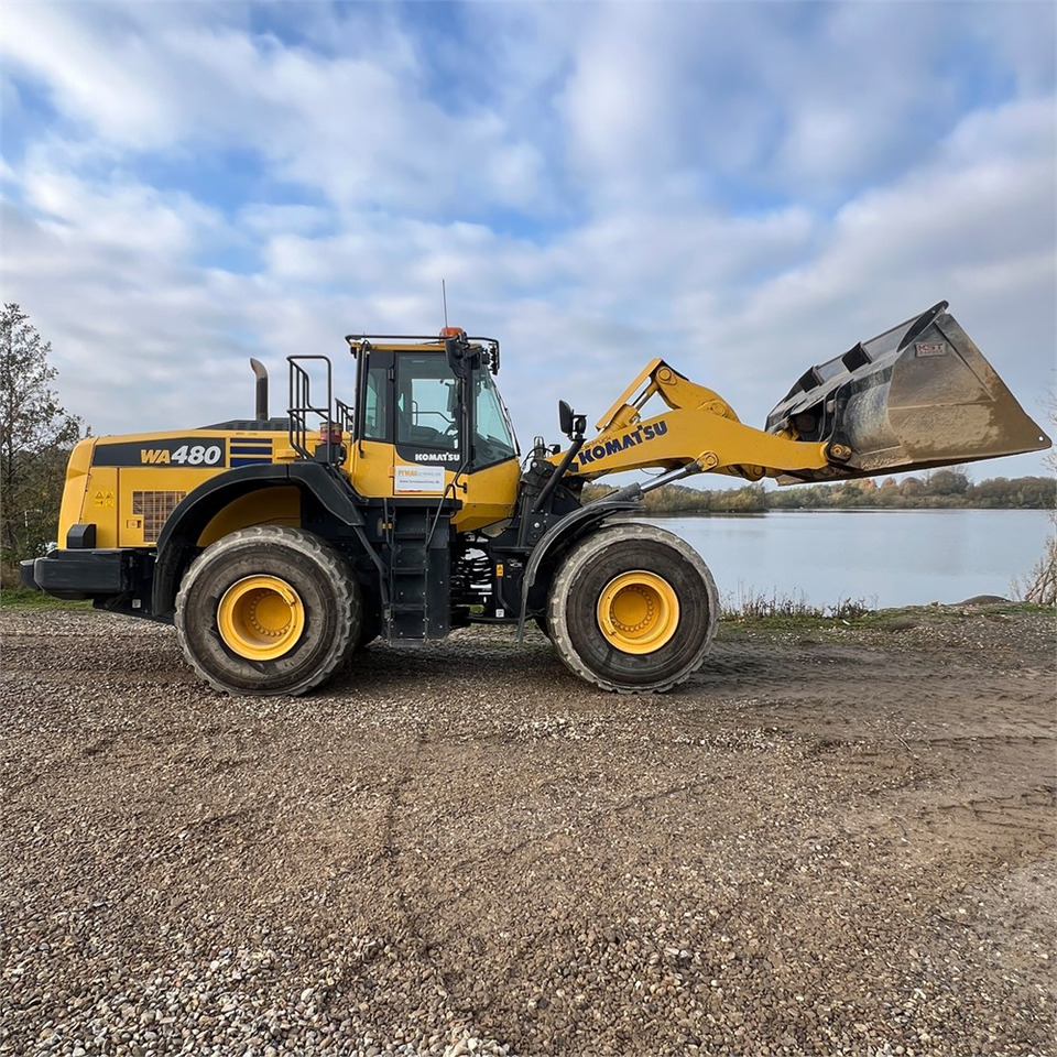 Wheel loader Komatsu WA480-8: picture 9