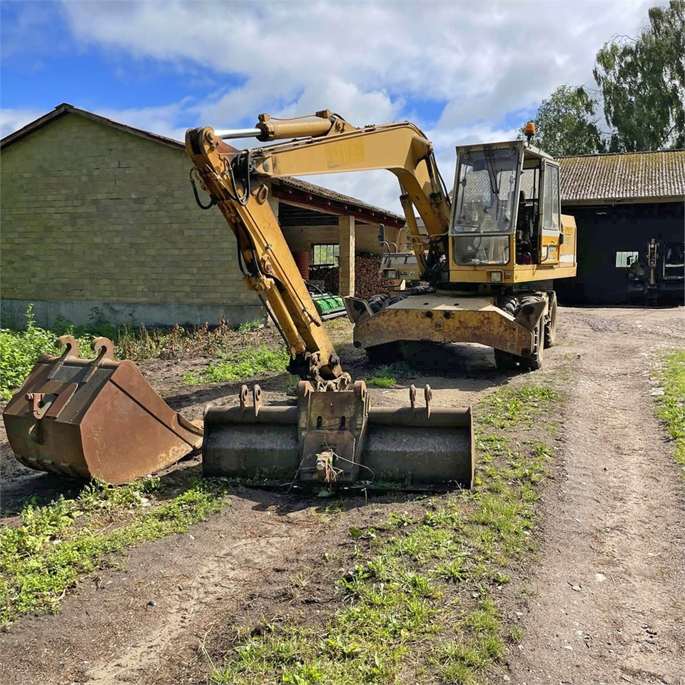 Liebherr A 902 - Wheel excavator: picture 2 Liebherr A 902 - Wheel excavator: picture 2