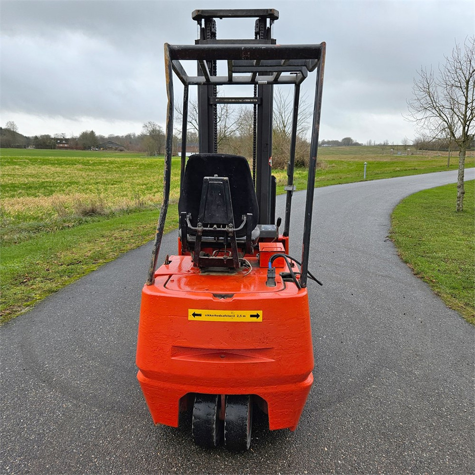 Linde E15C - Forklift: picture 4 Linde E15C - Forklift: picture 4