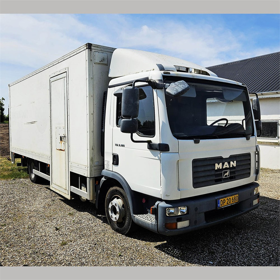 MAN TGL 8.180 - Box truck: picture 1 MAN TGL 8.180 - Box truck: picture 1