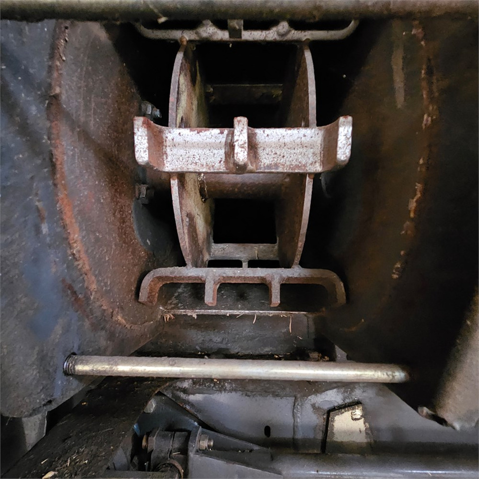 Harvester Massey Ferguson Centora 7282: picture 40