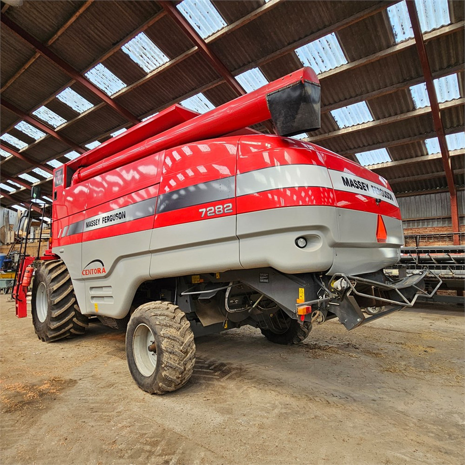 Harvester Massey Ferguson Centora 7282: picture 8