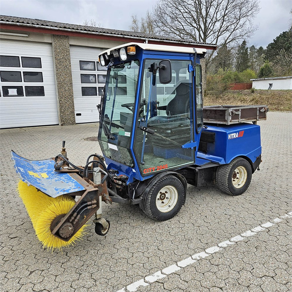 Vitra 2045 - Municipal/ Special vehicle: picture 1 Vitra 2045 - Municipal/ Special vehicle: picture 1
