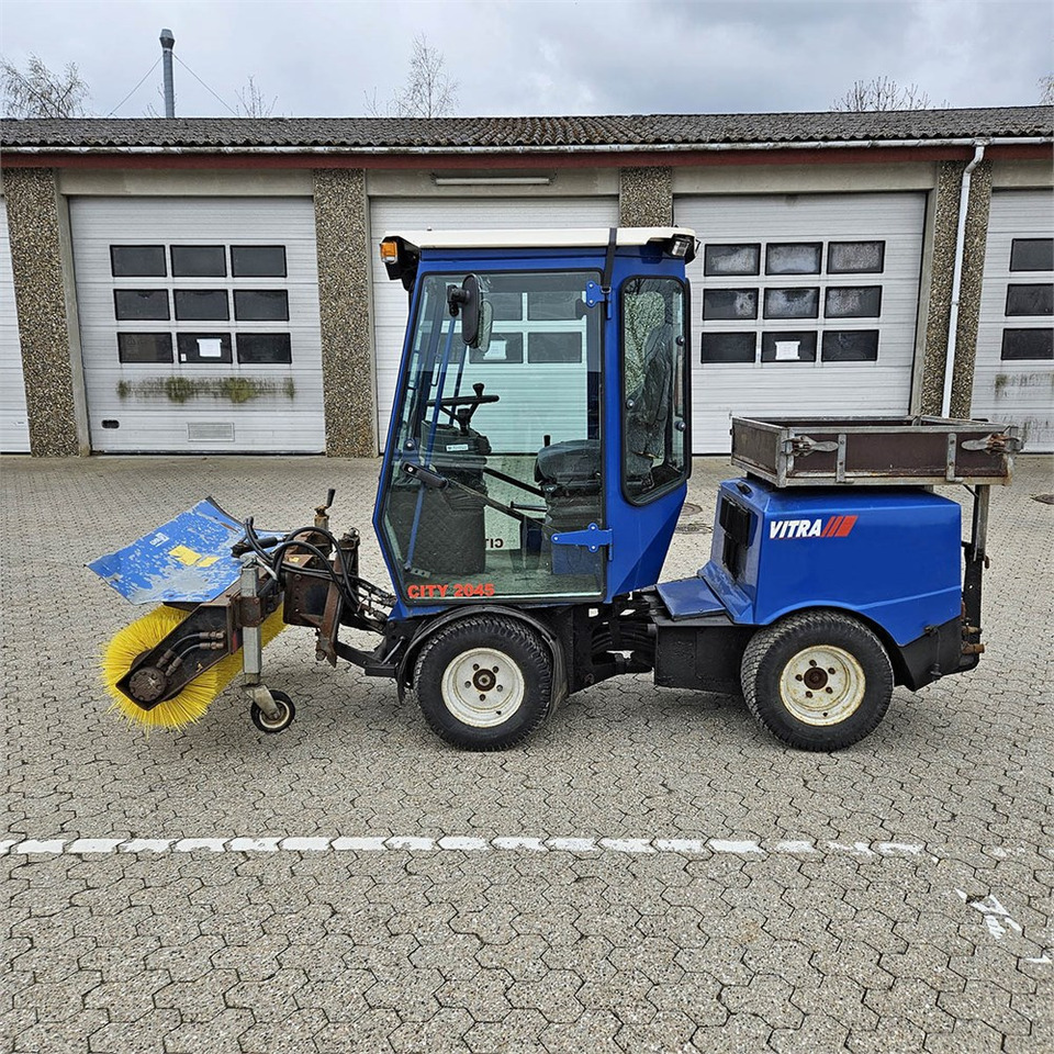 Vitra 2045 - Municipal/ Special vehicle: picture 3 Vitra 2045 - Municipal/ Special vehicle: picture 3