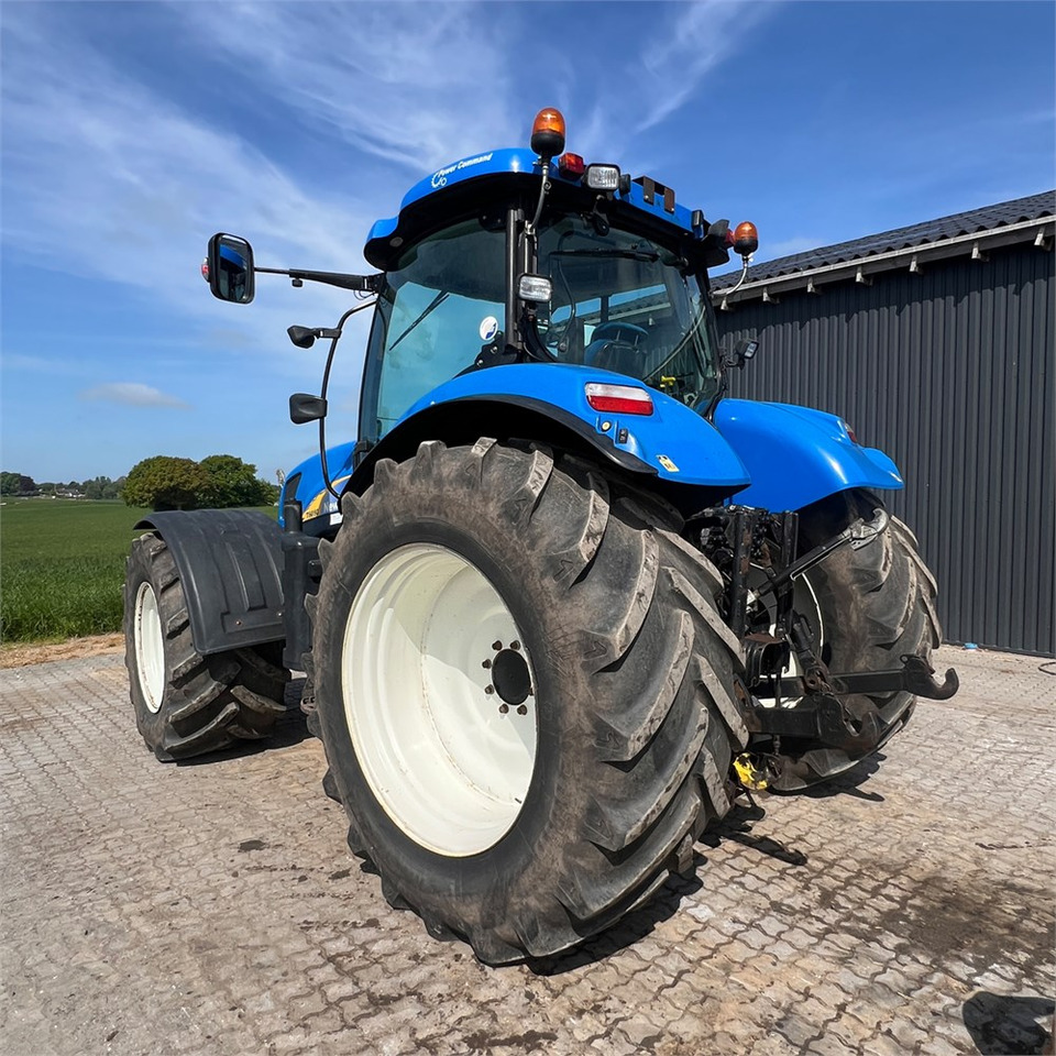 Farm tractor New Holland T6050: picture 8