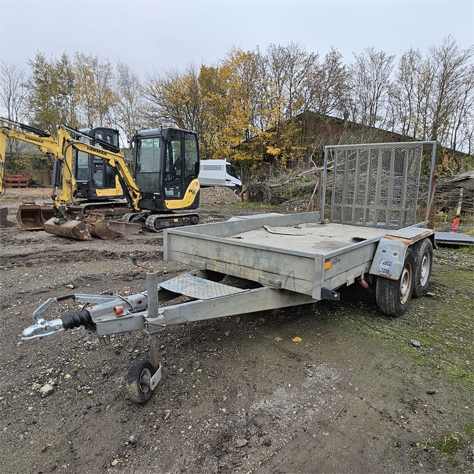 Niewiadow Selandia - Car trailer: picture 1 Niewiadow Selandia - Car trailer: picture 1