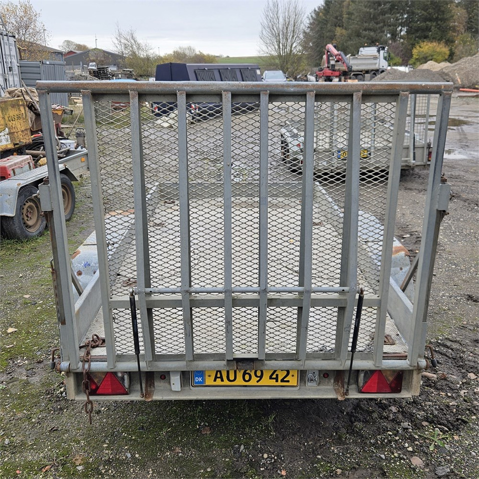 Niewiadow Selandia - Car trailer: picture 4 Niewiadow Selandia - Car trailer: picture 4