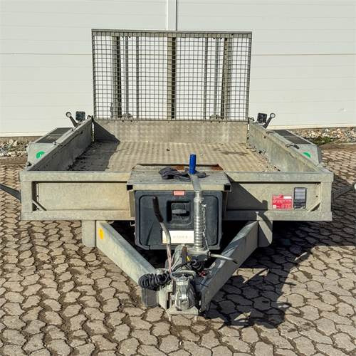 Nugent P3718 - Car trailer: picture 2 Nugent P3718 - Car trailer: picture 2