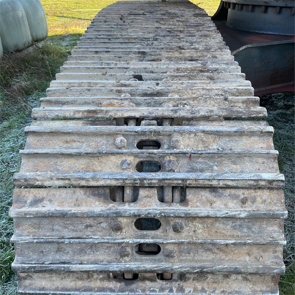 O&K Skoplader 700mm - Track for Excavator: picture 1 O&K Skoplader 700mm - Track for Excavator: picture 1