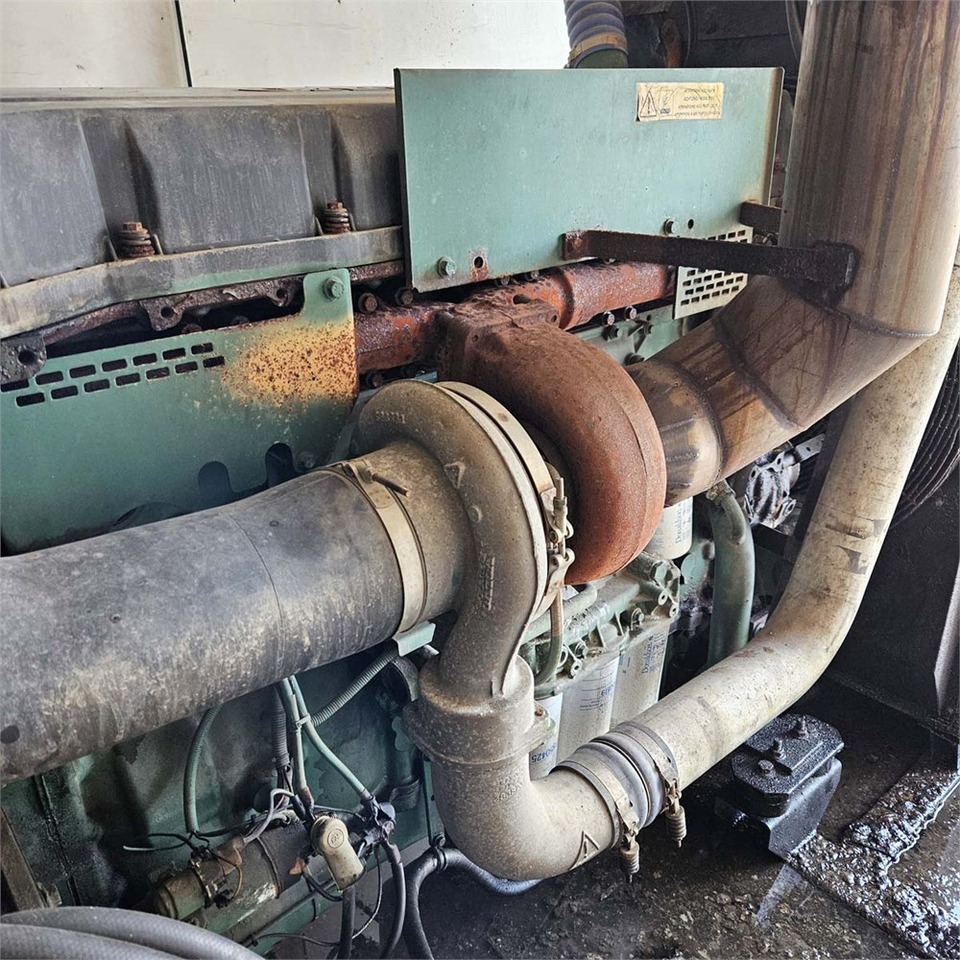 Onis Visa V570M - Generator set: picture 2 Onis Visa V570M - Generator set: picture 2