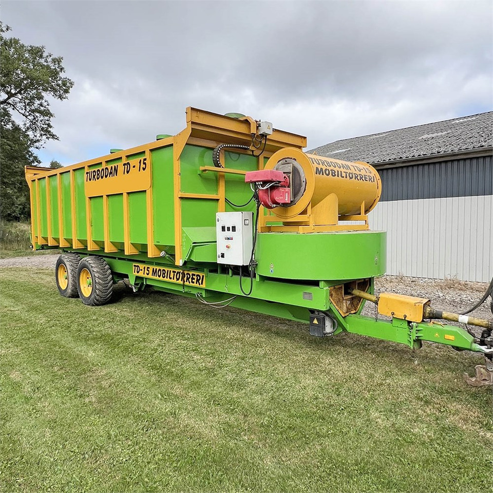 Turbodan TD15 - Tedding equipment: picture 3 Turbodan TD15 - Tedding equipment: picture 3