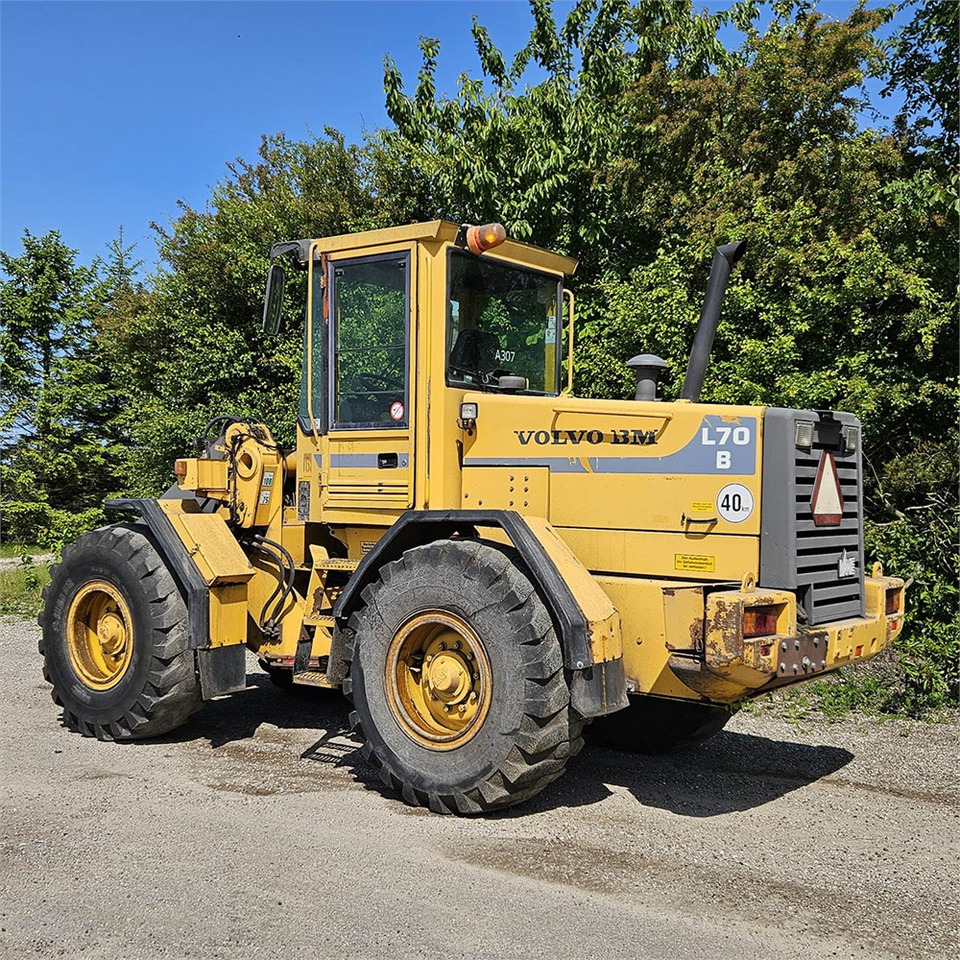 Volvo L70 B - Wheel loader: picture 3 Volvo L70 B - Wheel loader: picture 3