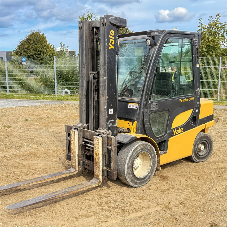 Yale GDP30VX E2345 - Forklift: picture 1 Yale GDP30VX E2345 - Forklift: picture 1