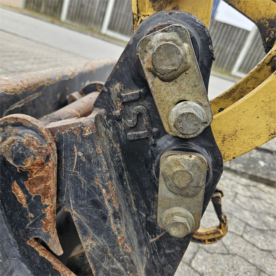 Yanmar SV08-1A (S) leasing Yanmar SV08-1A (S): picture 11 Yanmar SV08-1A (S) leasing Yanmar SV08-1A (S): picture 11