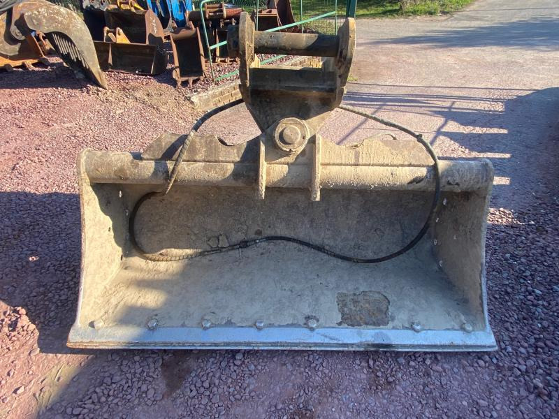 ARDEN EQUIPEMENT ORIENTABLE UA 53 - Excavator bucket for Construction machinery: picture 1 ARDEN EQUIPEMENT ORIENTABLE UA 53 - Excavator bucket for Construction machinery: picture 1