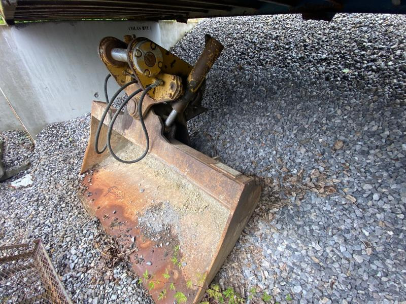 CATERPILLAR ORIENTABLE 2M - Excavator bucket: picture 2 CATERPILLAR ORIENTABLE 2M - Excavator bucket: picture 2