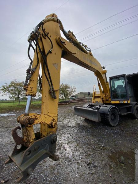 Wheel excavator Furukawa W 735: picture 12