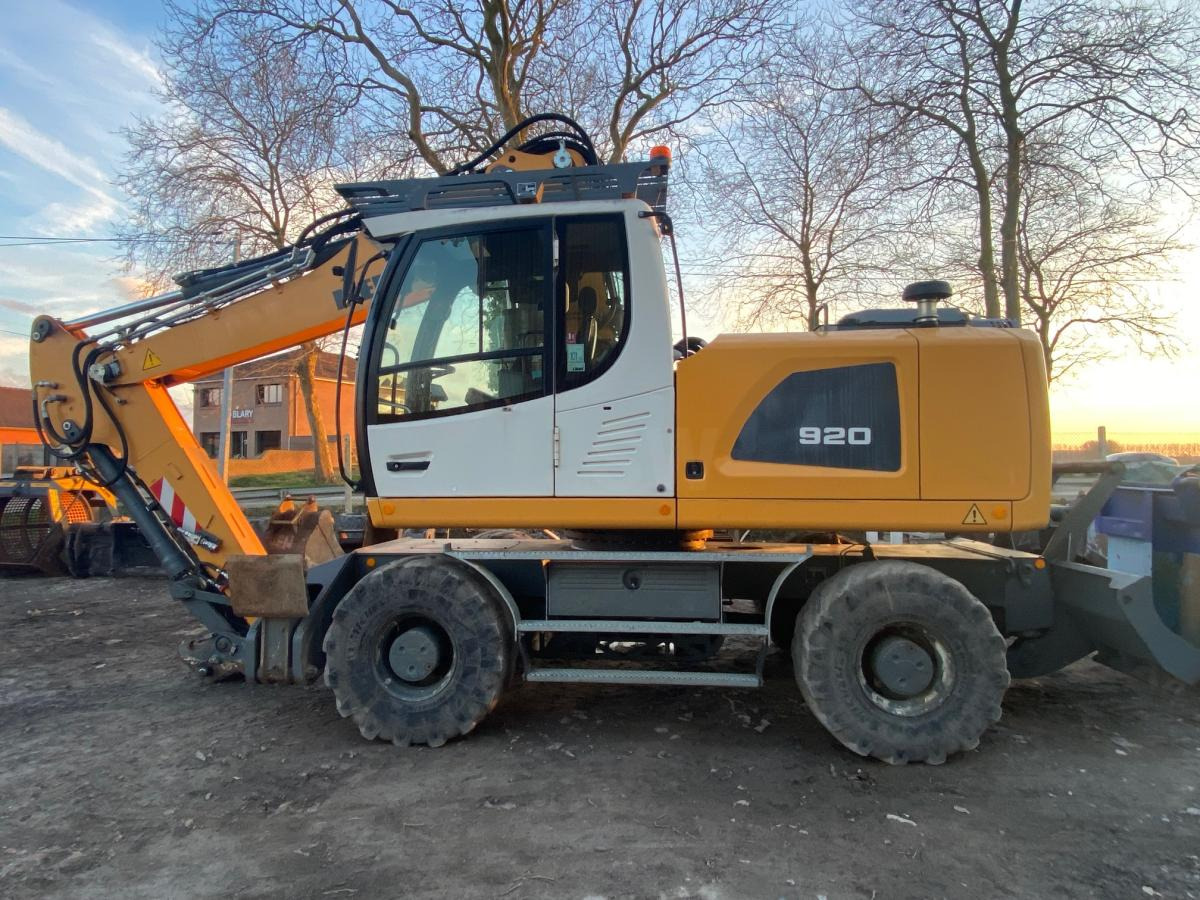 Liebherr A920 Litronic - Wheel excavator: picture 1 Liebherr A920 Litronic - Wheel excavator: picture 1