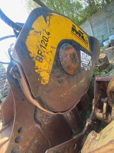 MB BF 120-4 - Bucket for Construction machinery: picture 3 MB BF 120-4 - Bucket for Construction machinery: picture 3