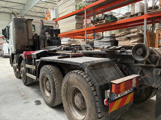 Mercedes ACTROS 4141 - Hook lift truck: picture 4 Mercedes ACTROS 4141 - Hook lift truck: picture 4