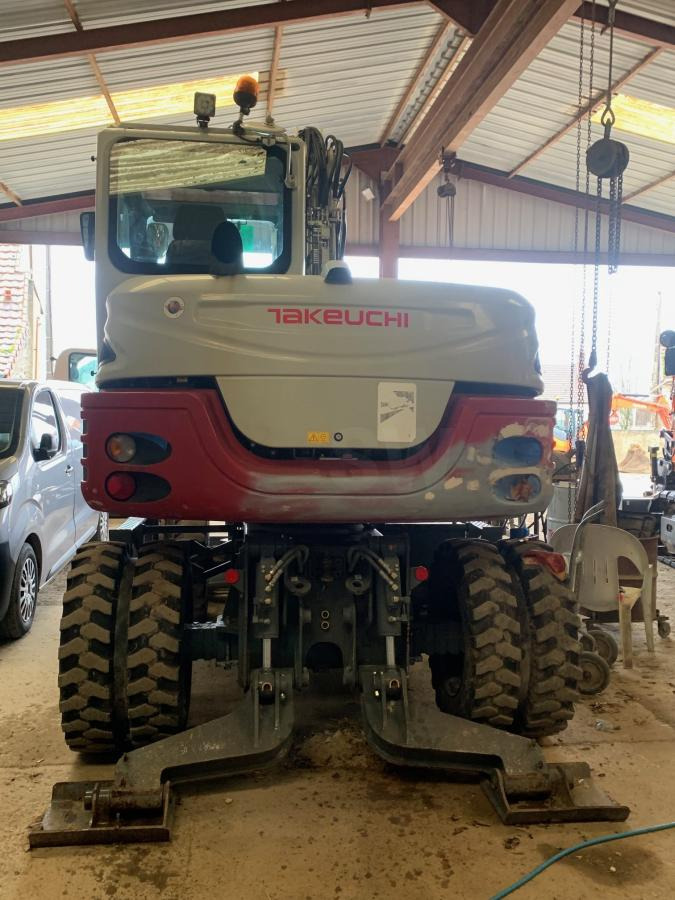 Takeuchi TB 295W - Wheel excavator: picture 2 Takeuchi TB 295W - Wheel excavator: picture 2