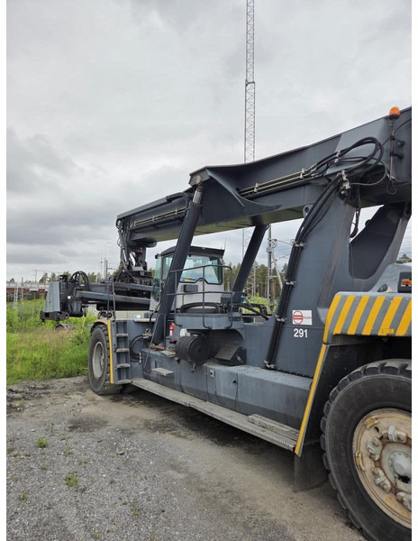 Kalmar DRF450-75C5XS - Reach stacker: picture 4 Kalmar DRF450-75C5XS - Reach stacker: picture 4