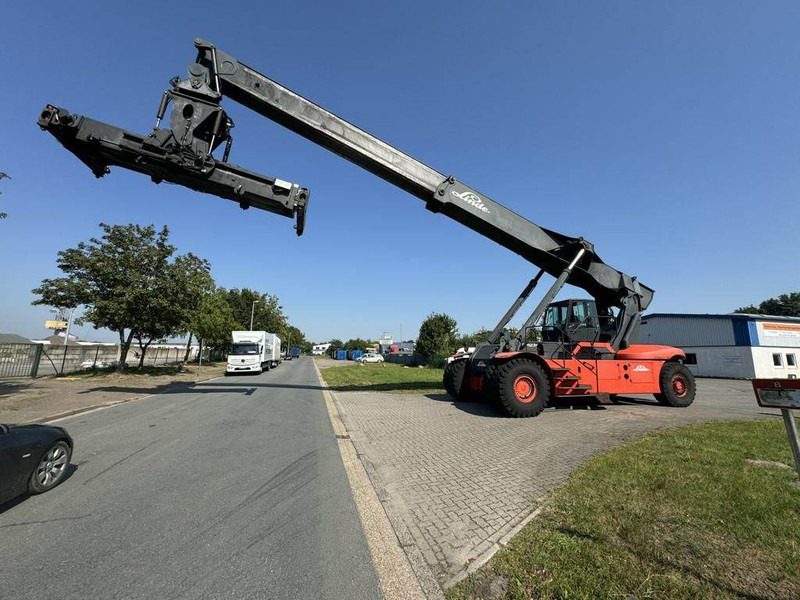 Linde C4234TL - Reach stacker: picture 3 Linde C4234TL - Reach stacker: picture 3