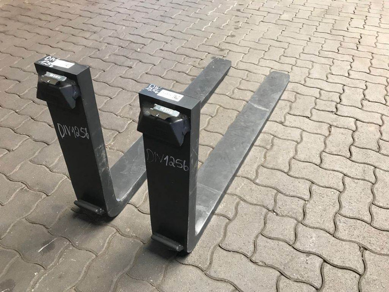 Vetter 2500 kg @600mm Gabelzinken 1200 x 100 x 45 - Forks for Material handling equipment: picture 2 Vetter 2500 kg @600mm Gabelzinken 1200 x 100 x 45 - Forks for Material handling equipment: picture 2