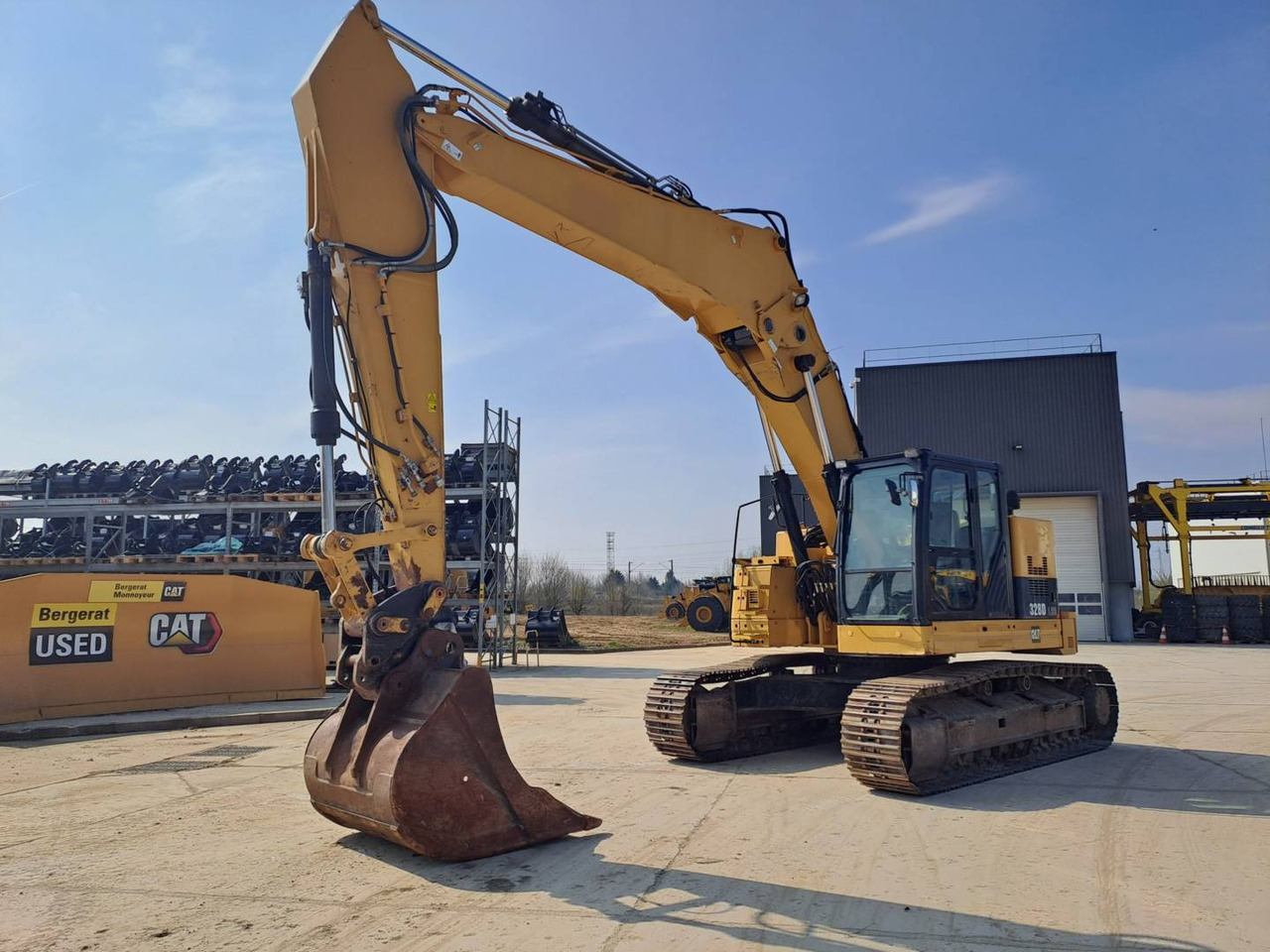 CAT 328D - Crawler excavator: picture 2 CAT 328D - Crawler excavator: picture 2