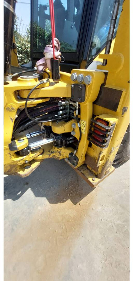 CAT 432F2 - Backhoe loader: picture 5 CAT 432F2 - Backhoe loader: picture 5