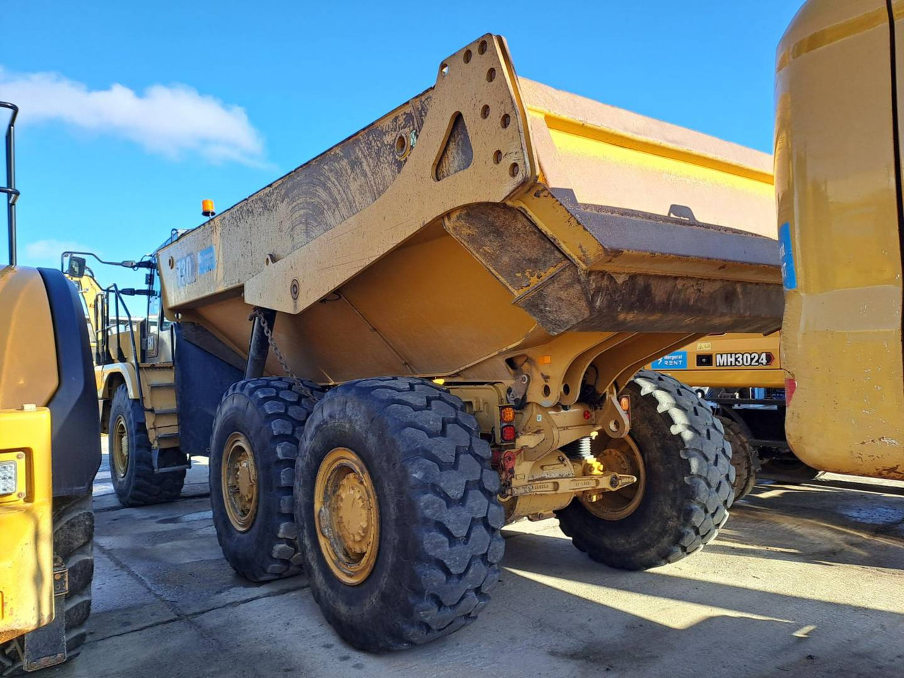 CAT 730 - Articulated dumper: picture 3 CAT 730 - Articulated dumper: picture 3