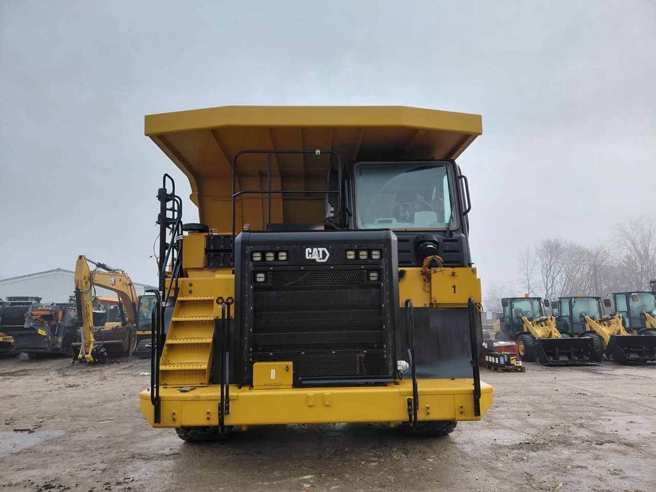 CAT 775G - Rigid dumper/ Rock truck: picture 3 CAT 775G - Rigid dumper/ Rock truck: picture 3