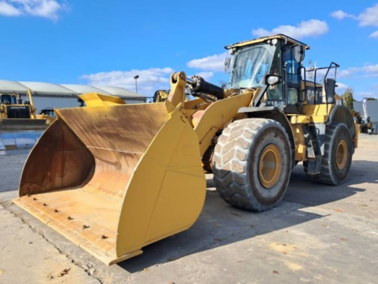 CAT 972M - Wheel loader: picture 1 CAT 972M - Wheel loader: picture 1