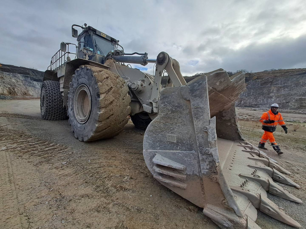 CAT 992K - Wheel loader: picture 1 CAT 992K - Wheel loader: picture 1
