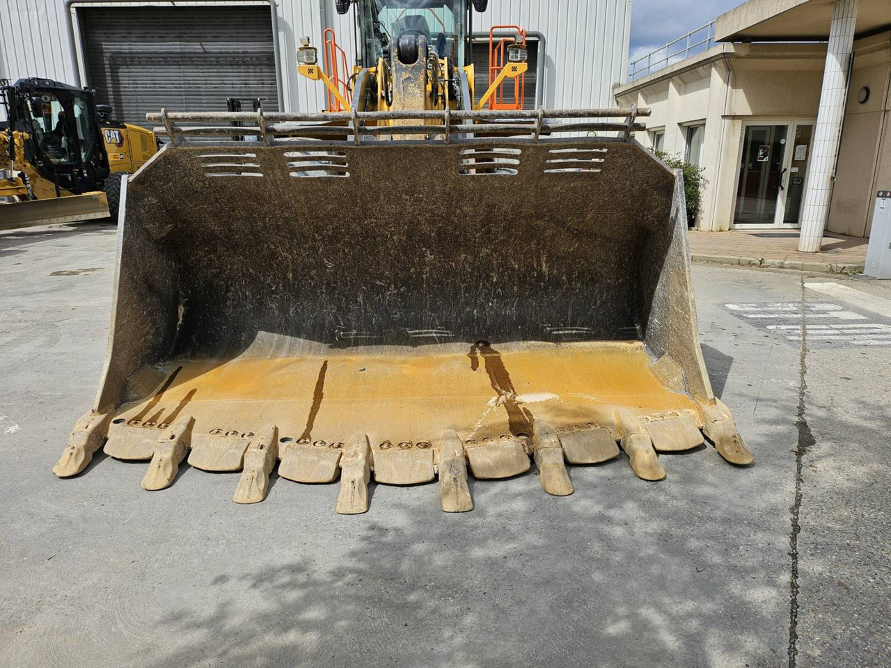 VOLVO CONSTRUCTION EQUIPMENT L350H - Wheel loader: picture 5 VOLVO CONSTRUCTION EQUIPMENT L350H - Wheel loader: picture 5