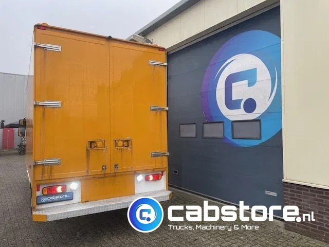DAF LF 45.160 4x2 Euro 5 EEV - Year 2008 - Mobiele werkplaats - Bakwagen - Closed box - Km 268.123 - Box truck: picture 5 DAF LF 45.160 4x2 Euro 5 EEV - Year 2008 - Mobiele werkplaats - Bakwagen - Closed box - Km 268.123 - Box truck: picture 5