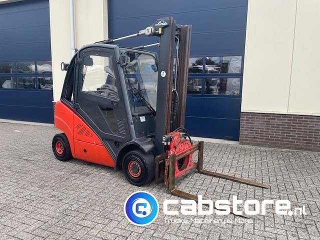 Diesel forklift Linde H25D Forklift  - Heftruck - Bouwjaar 2011 - Roterende vorkenklem - Freelift - Lifthoogte 480 cm: picture 10