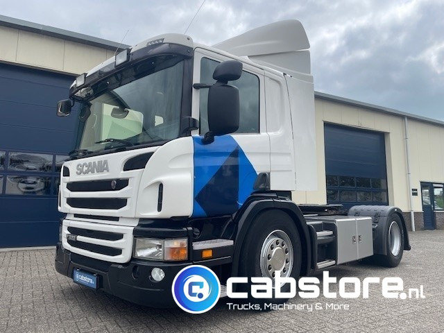 Scania P320 LA4X2 Euro 5 - Opticruise - CP16 cabine - Volledig luchtgeveerd - Km 595.151 !! - APK tot 07-2026 !! - Tractor unit: picture 3 Scania P320 LA4X2 Euro 5 - Opticruise - CP16 cabine - Volledig luchtgeveerd - Km 595.151 !! - APK tot 07-2026 !! - Tractor unit: picture 3