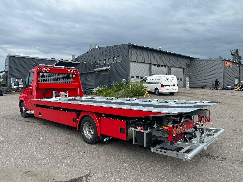 Iveco Daily 70C18 - Tow truck: picture 2 Iveco Daily 70C18 - Tow truck: picture 2