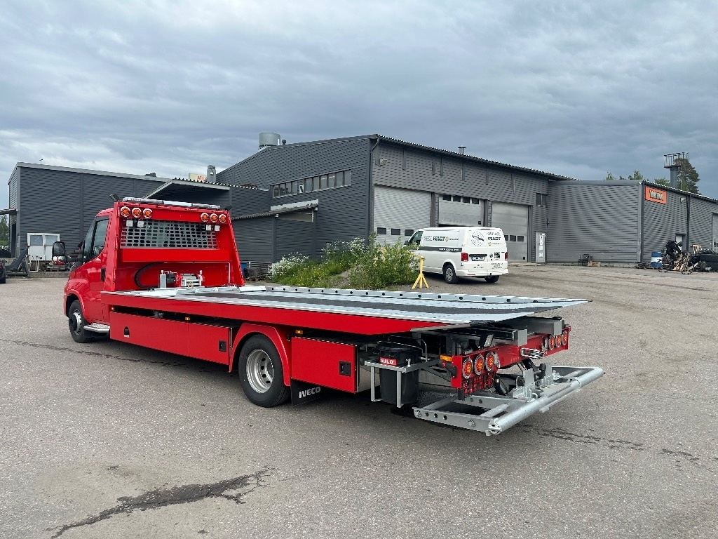 Iveco Daily 70C18 - Tow truck: picture 3 Iveco Daily 70C18 - Tow truck: picture 3