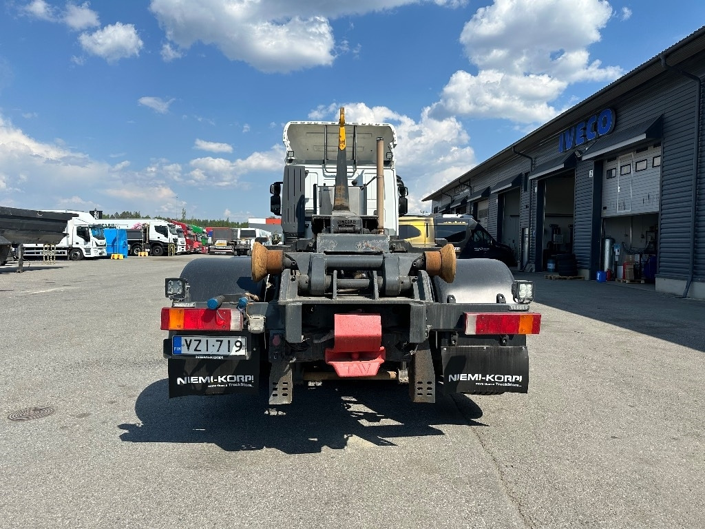 Iveco Stralis 260S33 6x2*4 CNG - Hook lift truck: picture 5 Iveco Stralis 260S33 6x2*4 CNG - Hook lift truck: picture 5