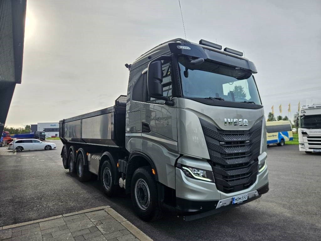 Iveco X-WAY 570 10x4 sora-auto - Tipper: picture 2 Iveco X-WAY 570 10x4 sora-auto - Tipper: picture 2